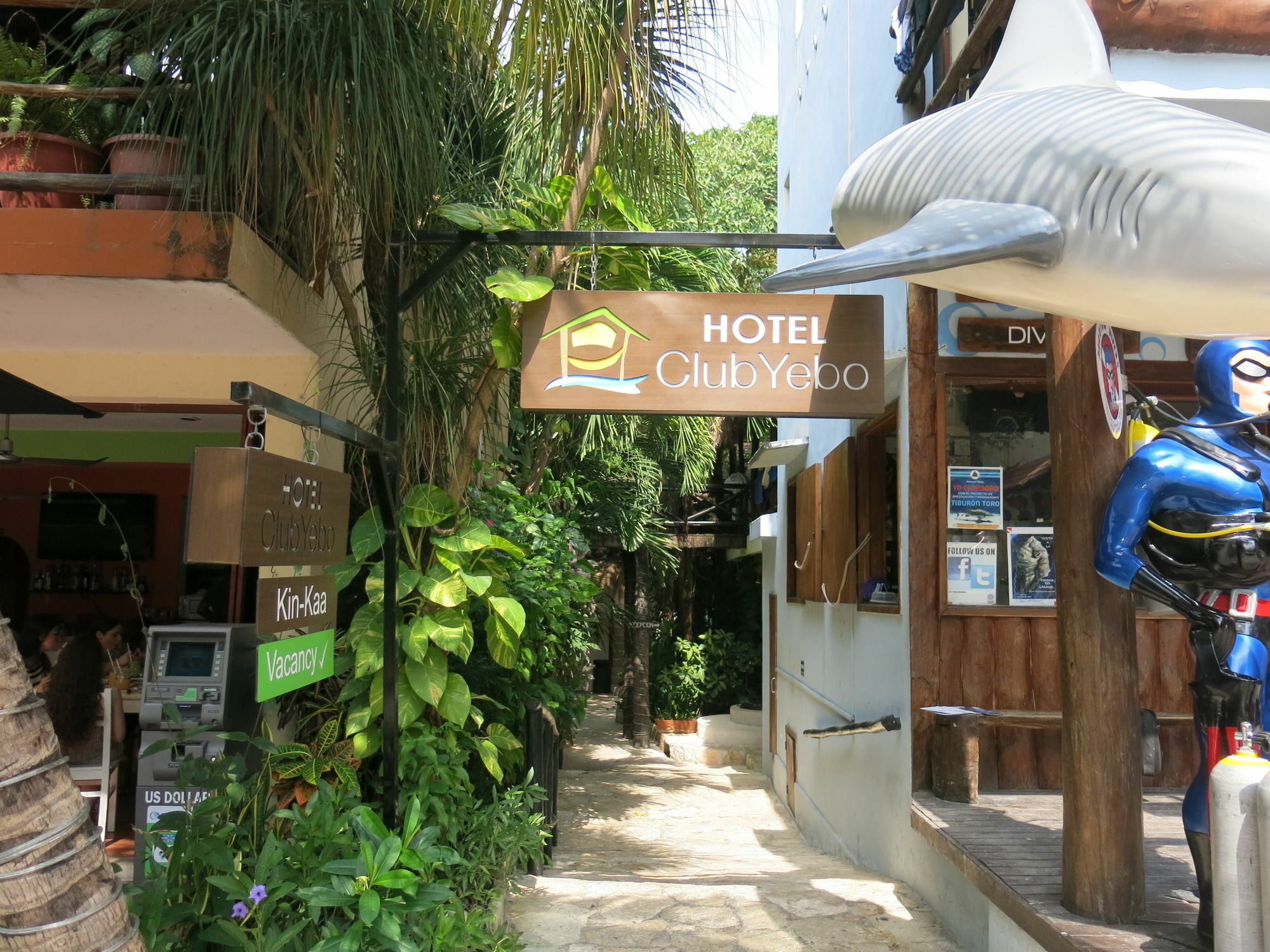 Hotel Club Yebo بلايا ديل كارمن المظهر الخارجي الصورة